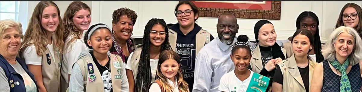 Community Resource Fair for Seniors - Girl Scouts volunteers